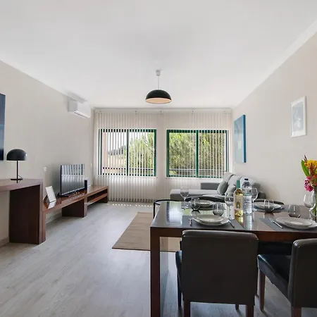 Appartement Salgados House